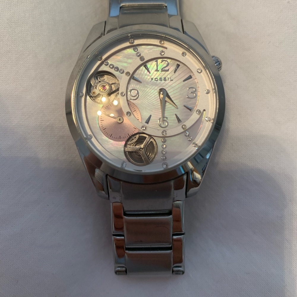 Women’s fossil watch